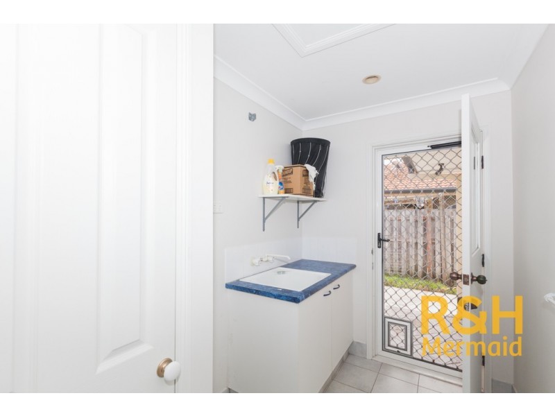 23 OTTELIA DRIVE, Elanora QLD 4221