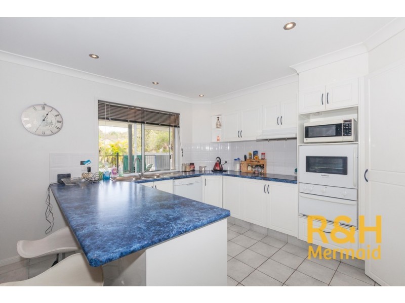 23 OTTELIA DRIVE, Elanora QLD 4221