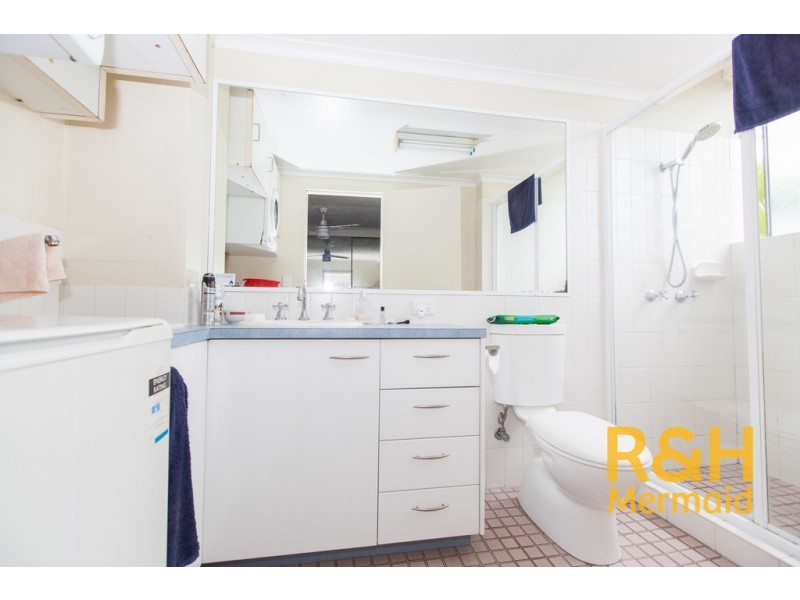 2/1921 GOLD COAST HIGHWAY, Burleigh Heads QLD 4220