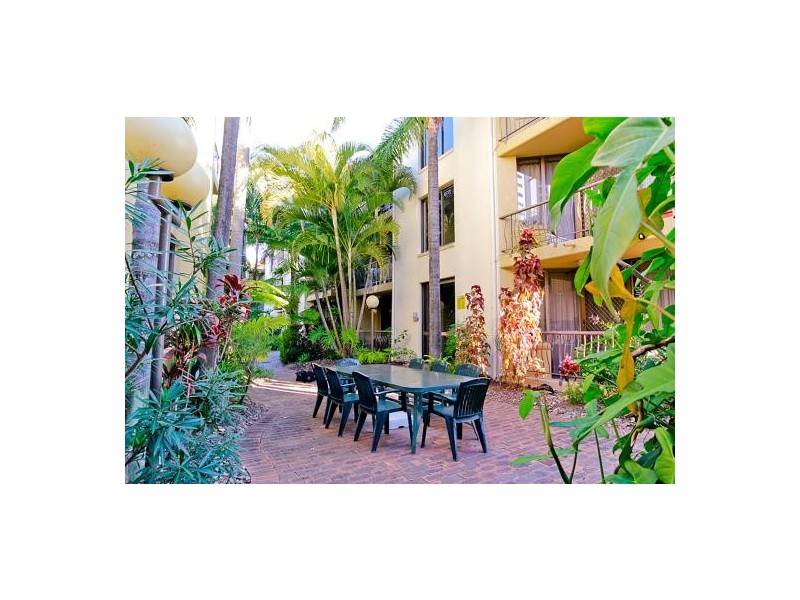 2/1921 GOLD COAST HIGHWAY, Burleigh Heads QLD 4220