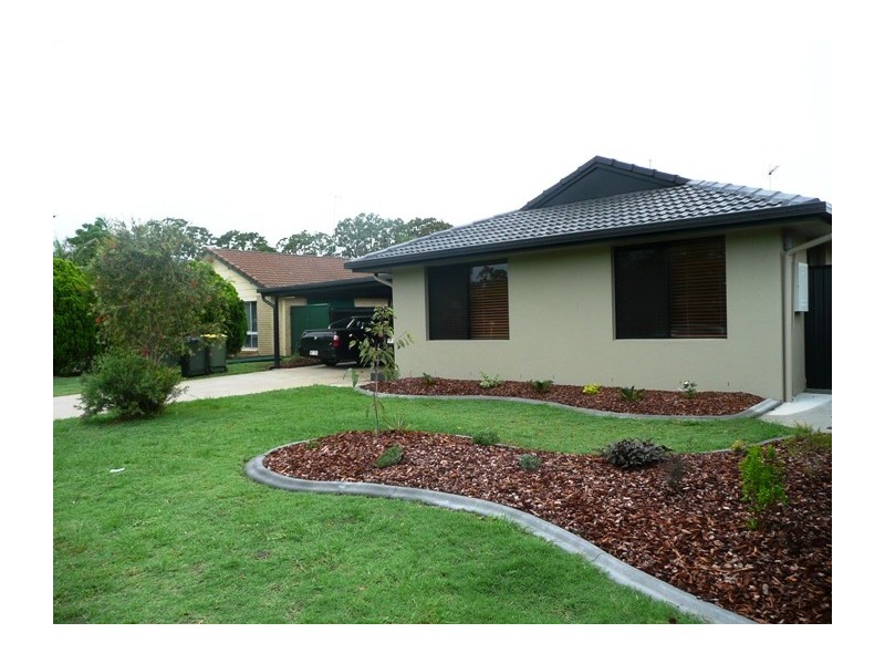 9 Hood Court, Mermaid Waters QLD 4218