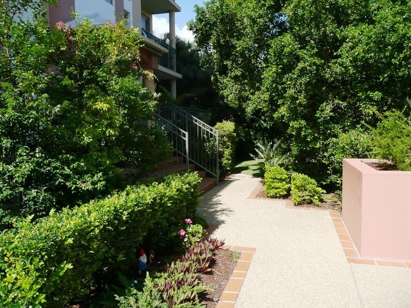 2/26 Surf Street, Mermaid Beach QLD 4218