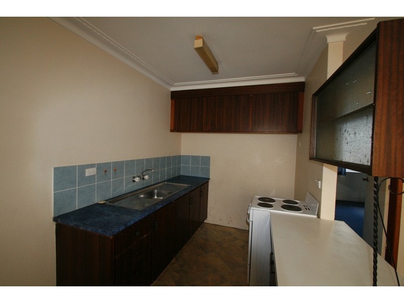 2/10 Adori Street, Surfers Paradise QLD 4217