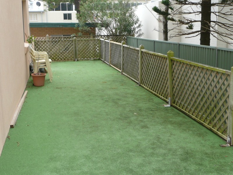 2/21 Albatross Avenue, Mermaid Beach QLD 4218