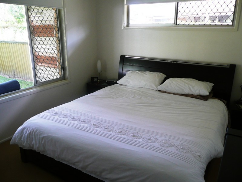 28 Markeri Street, Mermaid Waters QLD 4218