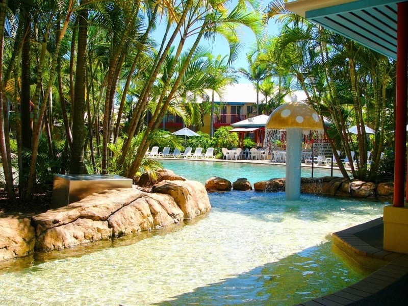 60/2320 GOLD COAST HIGHWAY, Mermaid Beach QLD 4218