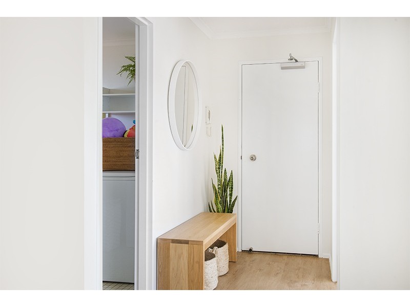 7/80 PETREL AVENUE, Mermaid Beach QLD 4218