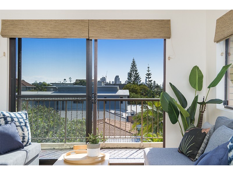 7/80 PETREL AVENUE, Mermaid Beach QLD 4218