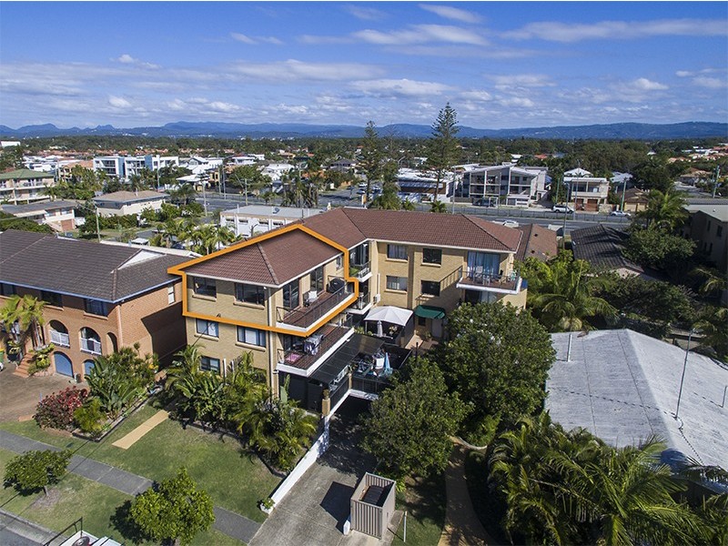 7/80 PETREL AVENUE, Mermaid Beach QLD 4218