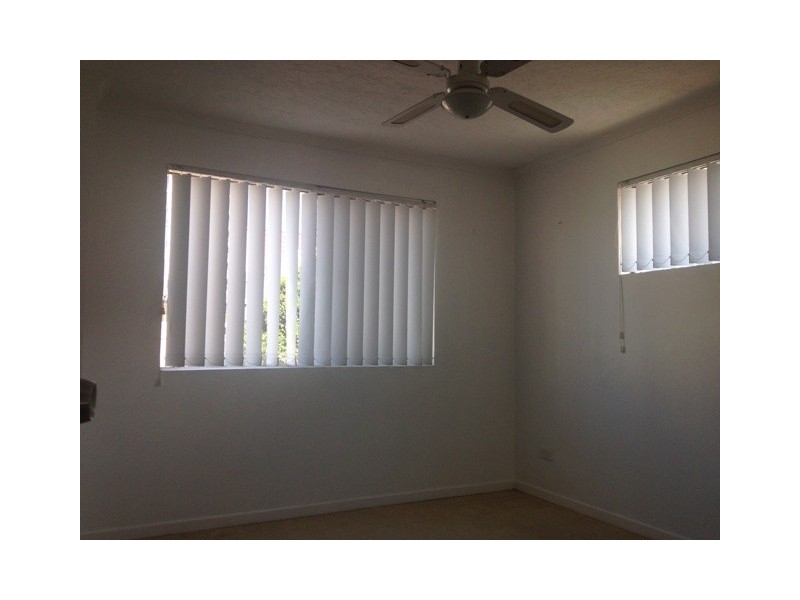 6/213-215 Surf Parade, Broadbeach QLD 4218