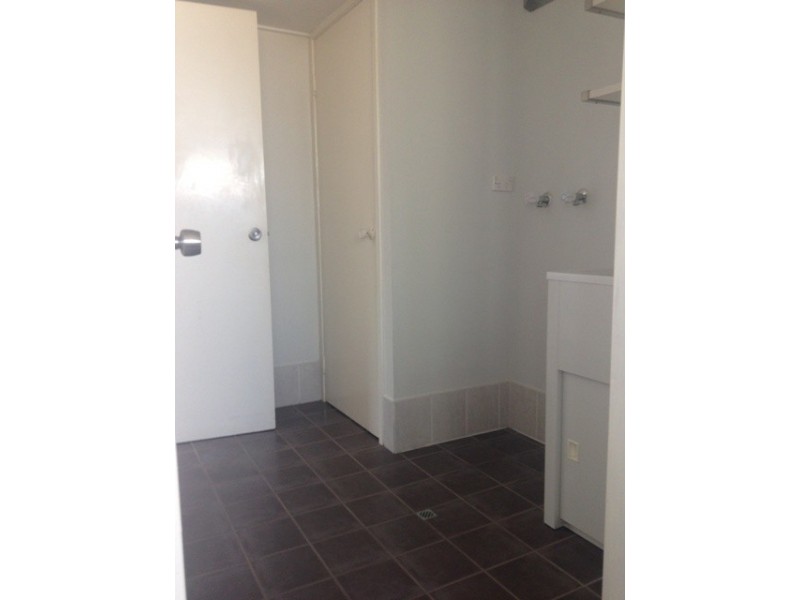 6/213-215 Surf Parade, Broadbeach QLD 4218