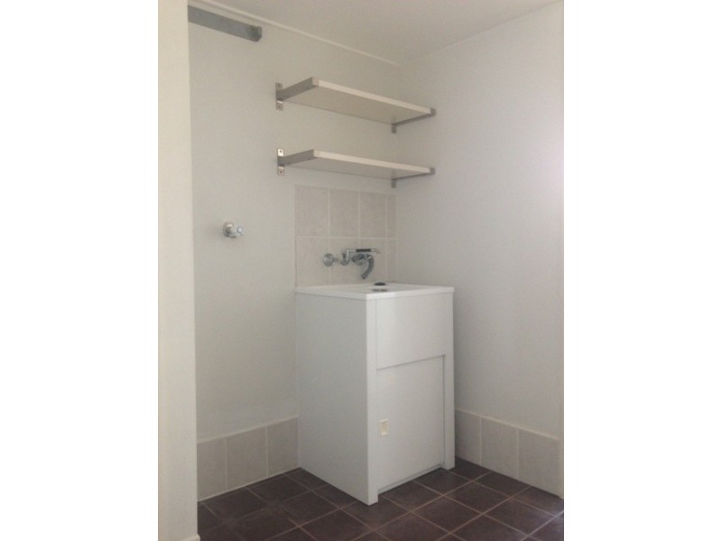 6/213-215 Surf Parade, Broadbeach QLD 4218