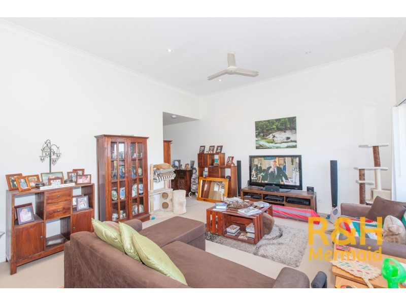 72/2 ACACIA COURT, Robina QLD 4226