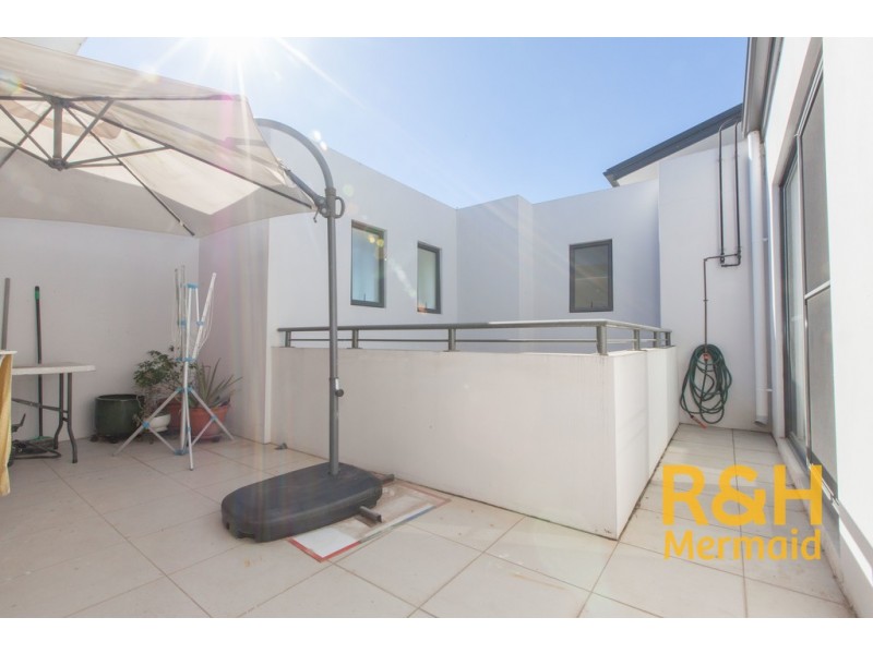 72/2 ACACIA COURT, Robina QLD 4226