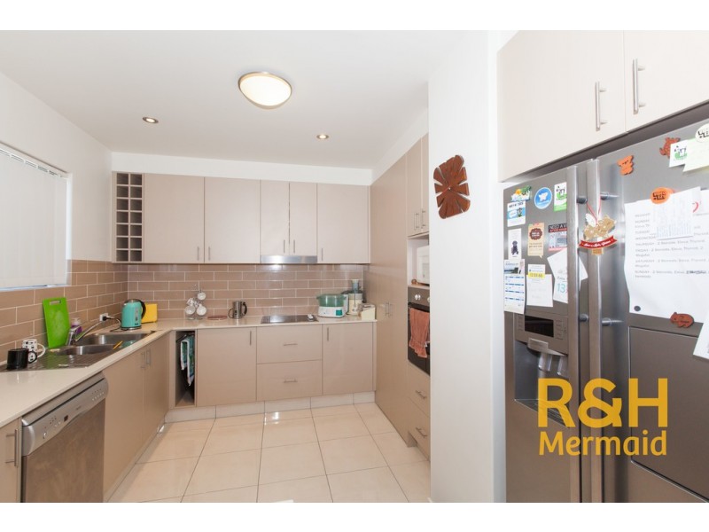 72/2 ACACIA COURT, Robina QLD 4226