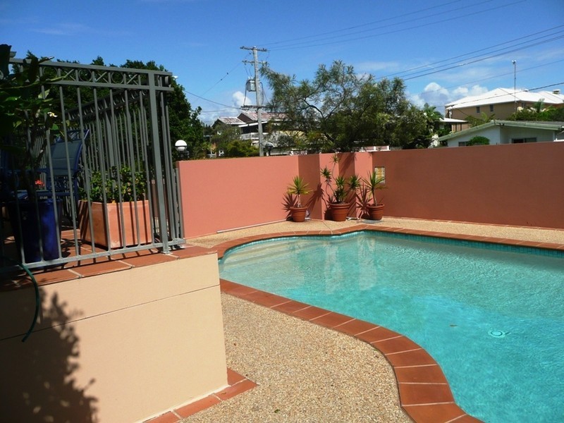 6/26 Surf Street, Mermaid Beach QLD 4218