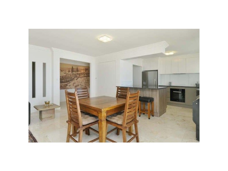 8/2 Lavarack Road, Mermaid Beach QLD 4218