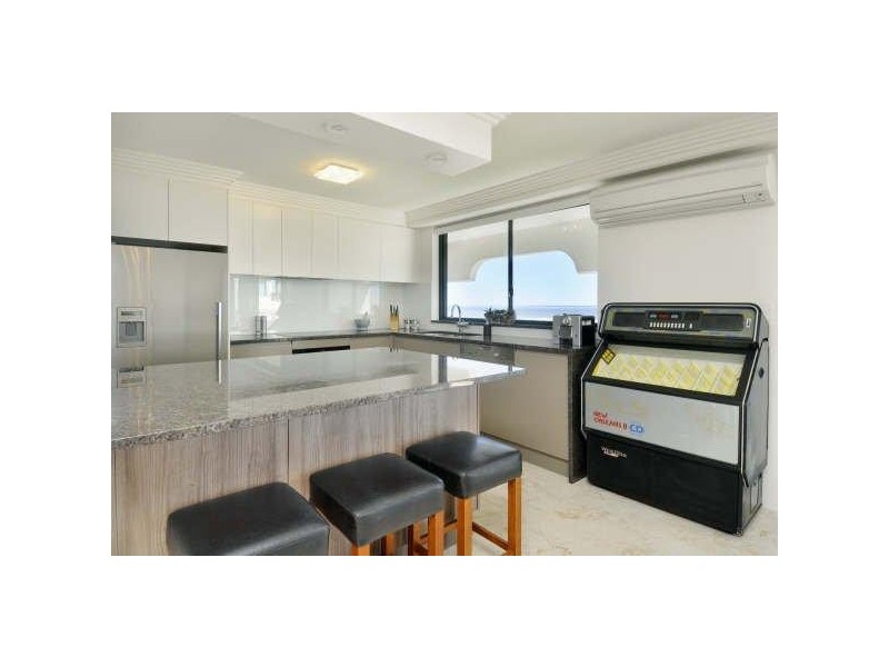 8/2 Lavarack Road, Mermaid Beach QLD 4218