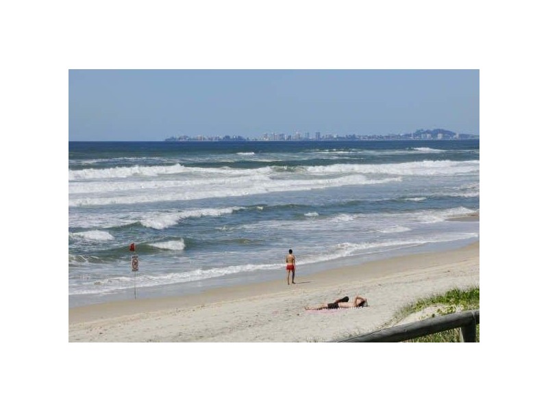 8/2 Lavarack Road, Mermaid Beach QLD 4218