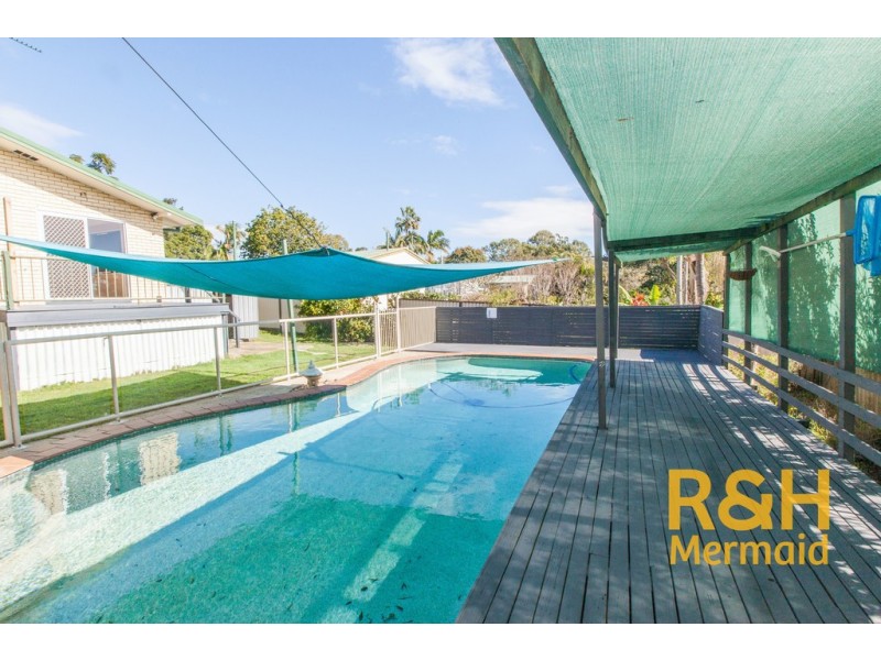 9 NYORA STREET, Southport QLD 4215