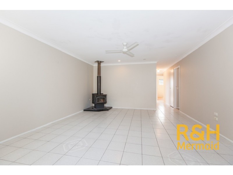 9 NYORA STREET, Southport QLD 4215