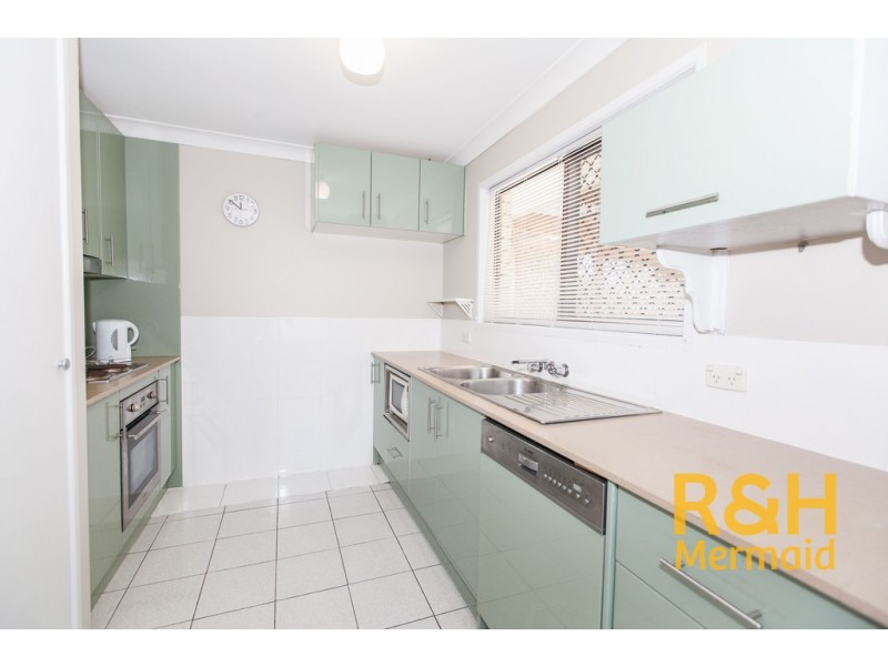 9 NYORA STREET, Southport QLD 4215