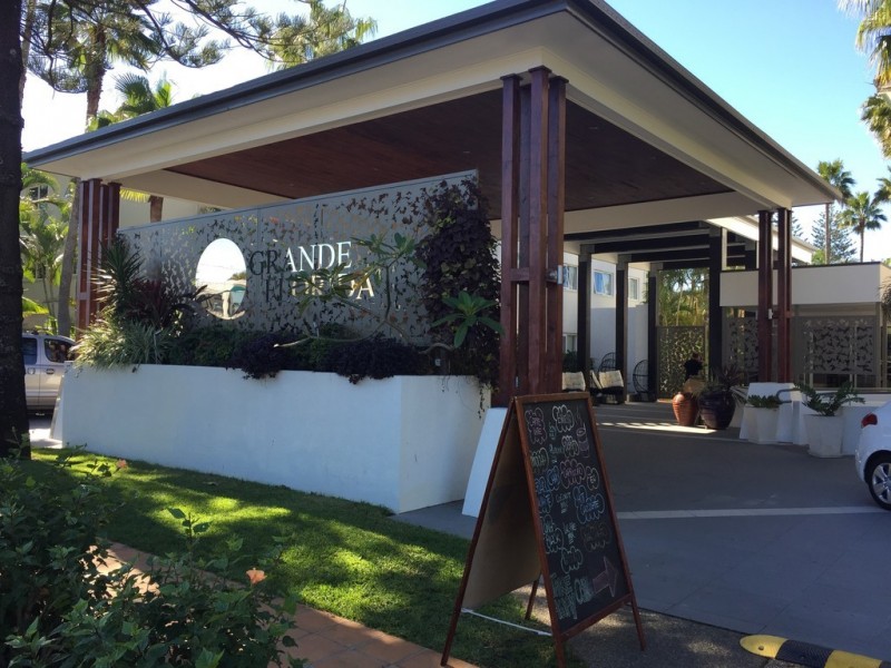 98/7 REDONDO AVENUE, Miami QLD 4220