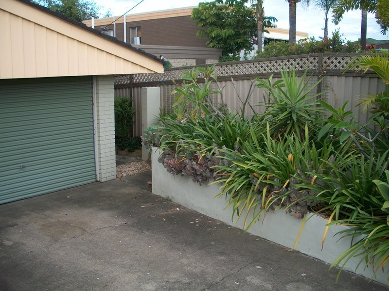 1/2293 Gold Coast Highway, Mermaid Beach QLD 4218