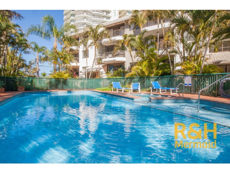 18/9 BAYVIEW STREET, Runaway Bay QLD 4216