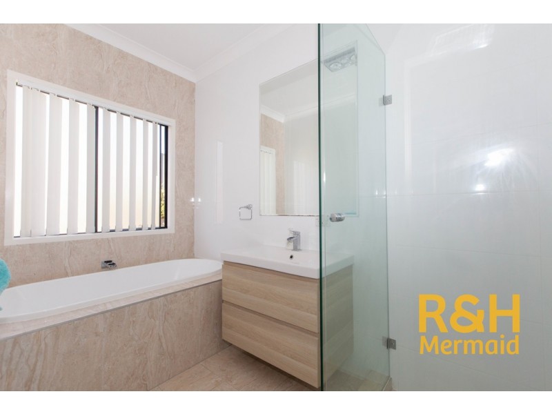 14 ROYAL VIEW CLOSE, Burleigh Heads QLD 4220