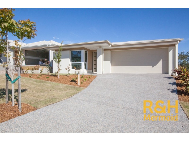 5 CUDMORE STREET, Pimpama QLD 4209