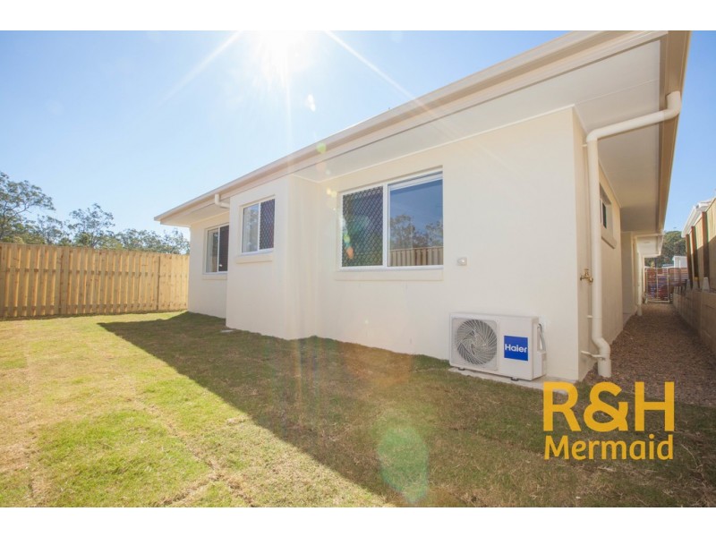 5 CUDMORE STREET, Pimpama QLD 4209
