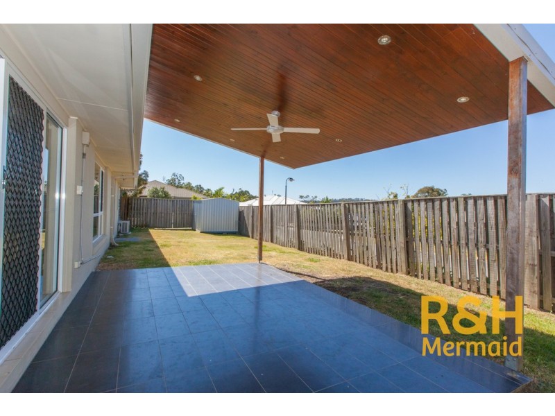 8 MACLEAY CIRCUIT, Upper Coomera QLD 4209