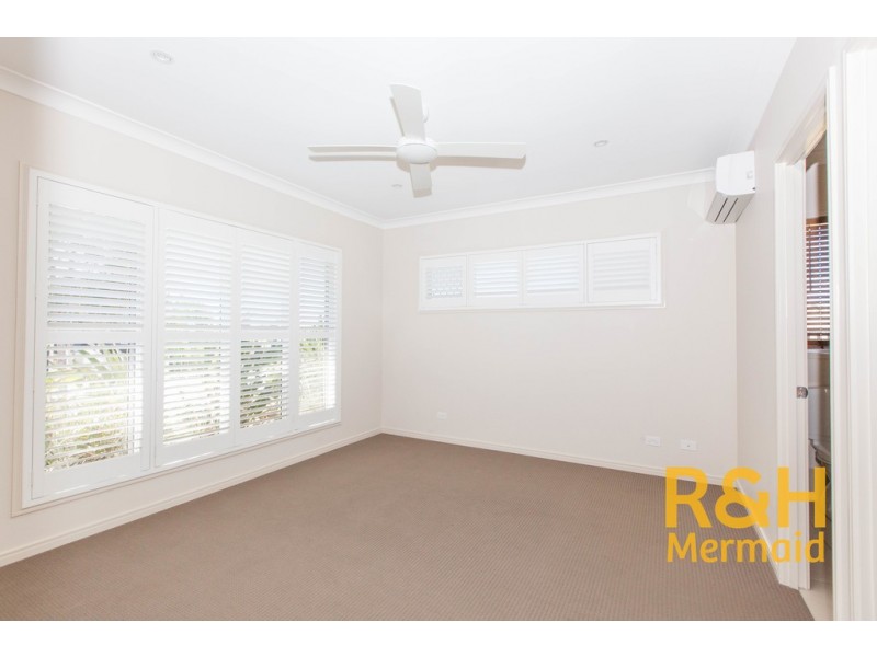 8 MACLEAY CIRCUIT, Upper Coomera QLD 4209