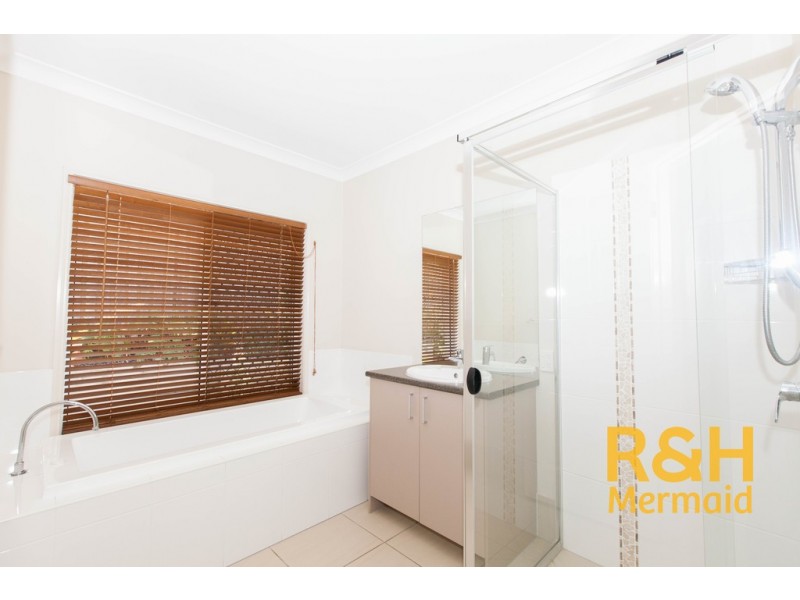 8 MACLEAY CIRCUIT, Upper Coomera QLD 4209
