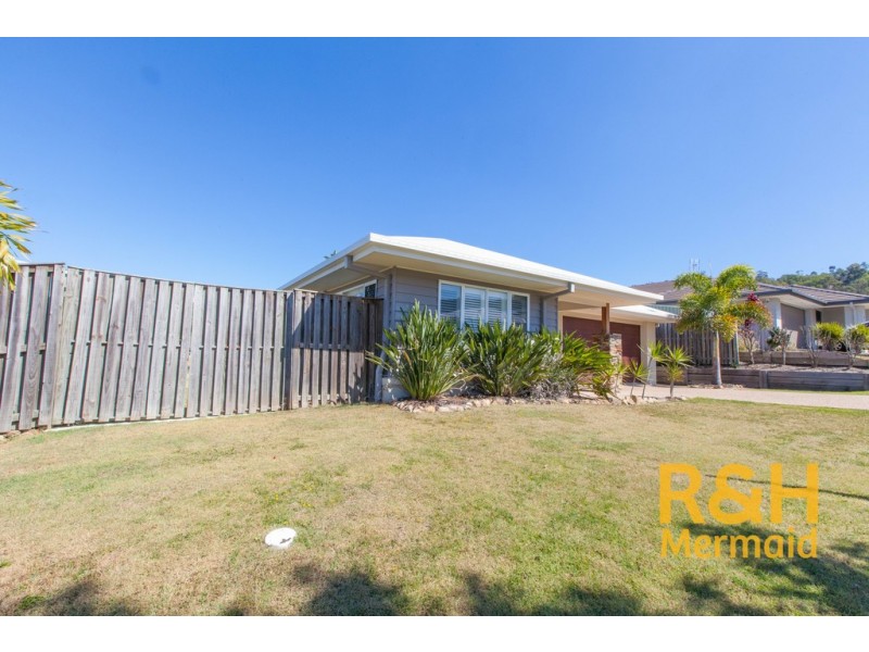 8 MACLEAY CIRCUIT, Upper Coomera QLD 4209