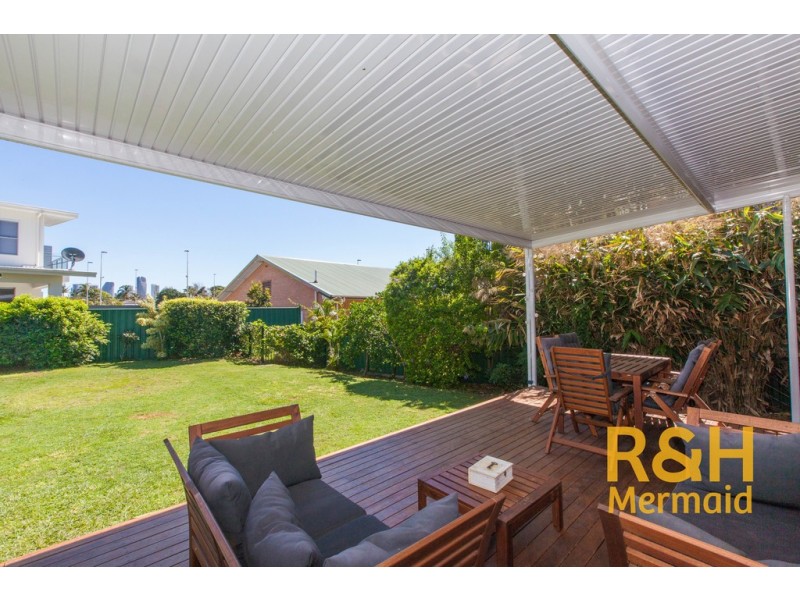 25 MARKERI STREET, Mermaid Waters QLD 4218