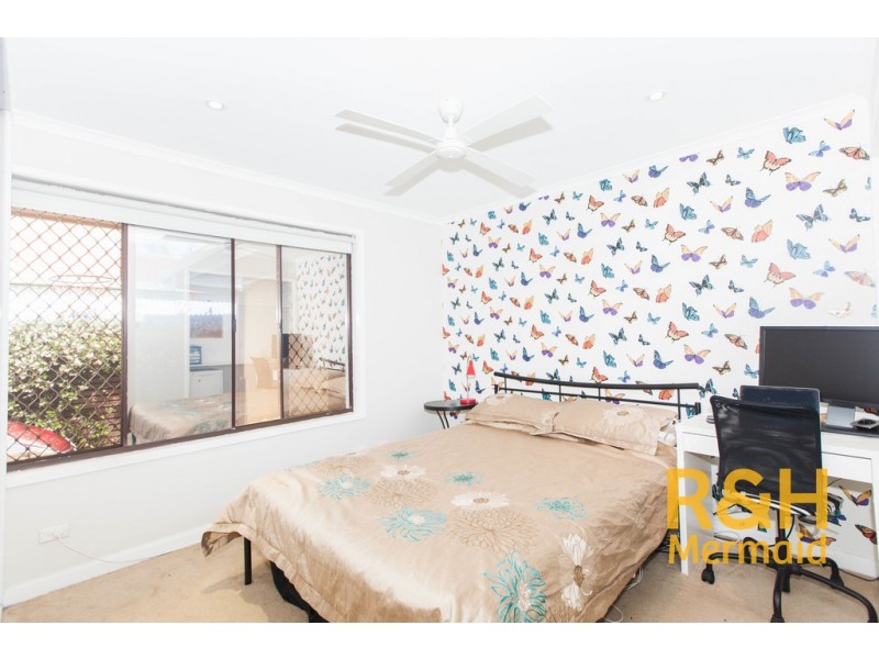 25 MARKERI STREET, Mermaid Waters QLD 4218