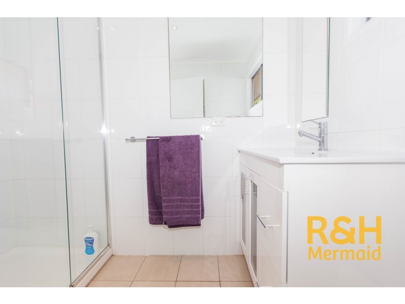 25 MARKERI STREET, Mermaid Waters QLD 4218