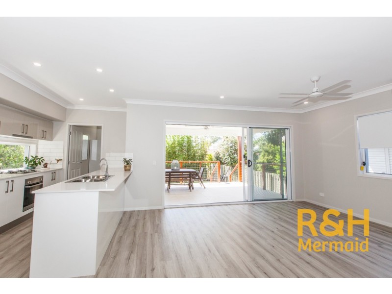 9B BONDI AVENUE, Mermaid Beach QLD 4218