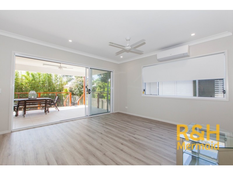 9B BONDI AVENUE, Mermaid Beach QLD 4218