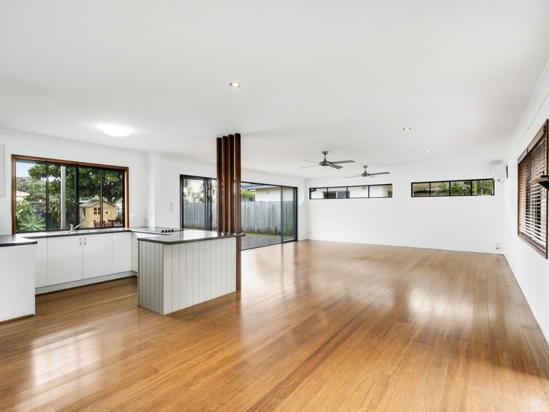 64 POINCIANA BOULEVARD, Broadbeach Waters QLD 4218