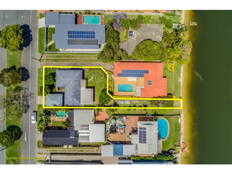 64 POINCIANA BOULEVARD, Broadbeach Waters QLD 4218