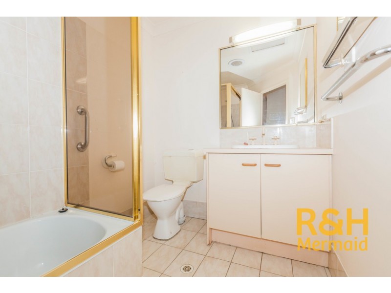 30/2 COOLGARDIE STREET, Elanora QLD 4221