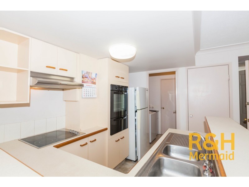 30/2 COOLGARDIE STREET, Elanora QLD 4221