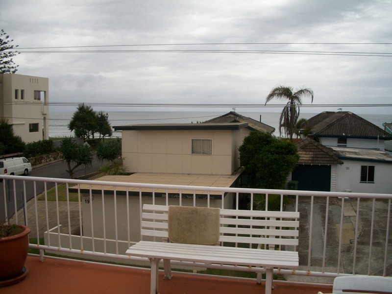 4a VENTURA ROAD, Mermaid Beach QLD 4218