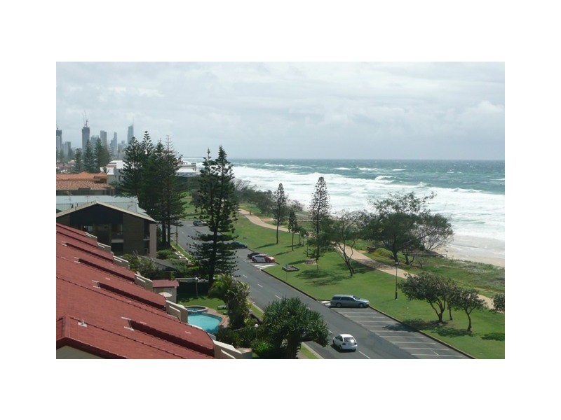 20/90 Marine Parade, Miami QLD 4220