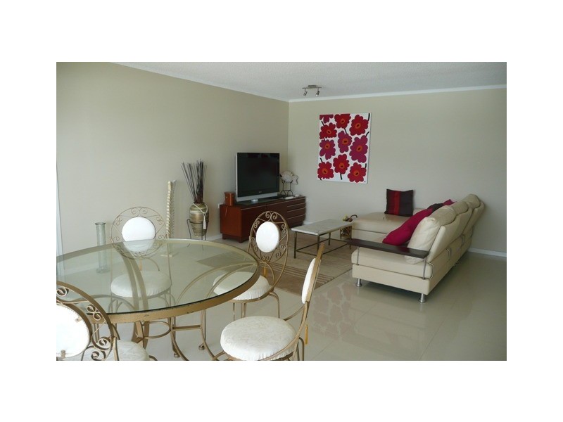 20/90 Marine Parade, Miami QLD 4220