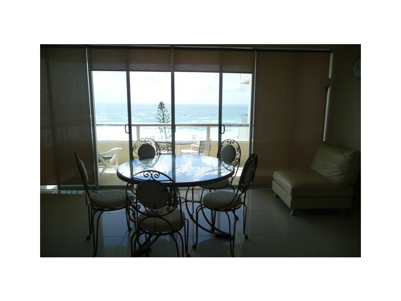 20/90 Marine Parade, Miami QLD 4220