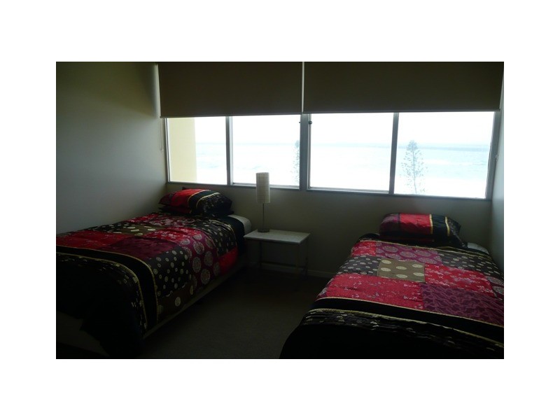 20/90 Marine Parade, Miami QLD 4220